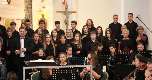 Koncert kończący XX Festiwal Muzyki Kameralnej i Organowej odbył się w kościele garnizonowym.