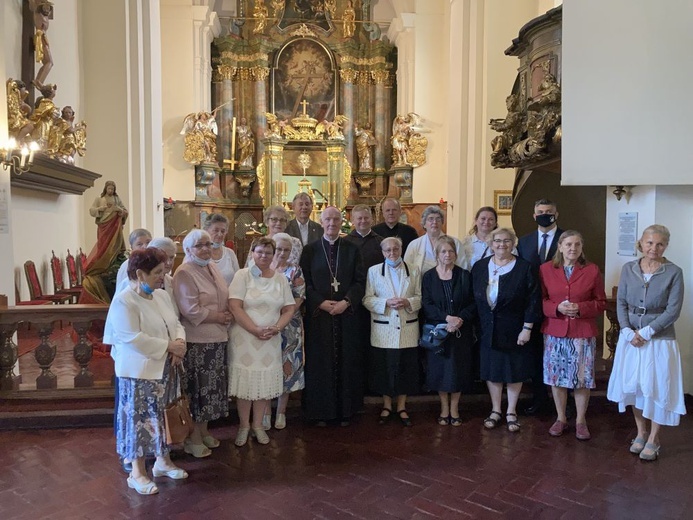 Ząbkowice Śl. 800-lecie tercjarzy i 150-lecie klarysek w Polsce