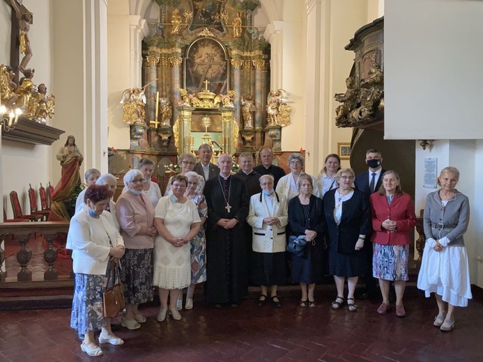 Ząbkowice Śl. 800-lecie tercjarzy i 150-lecie klarysek w Polsce