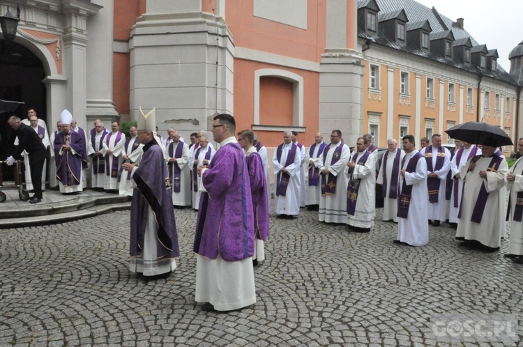 Msza św. żałobna za śp. ks. Chlewińskiego