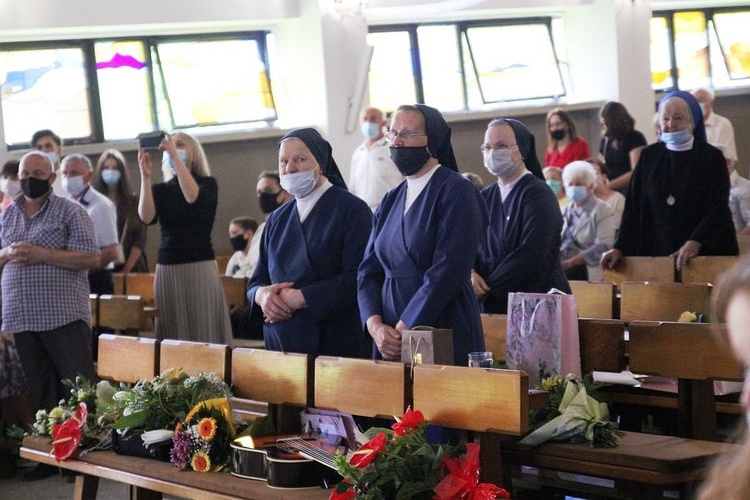 Pożegnanie sióstr szarytek w Bystrej Krakowskiej