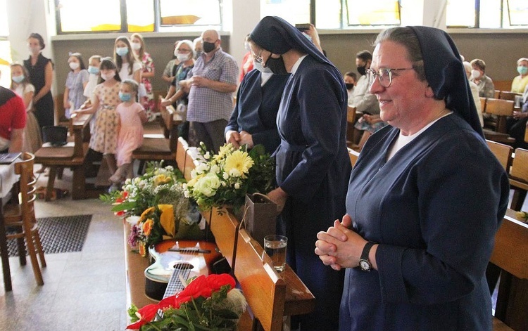 Pożegnanie sióstr szarytek w Bystrej Krakowskiej