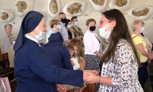 Pożegnanie sióstr szarytek w Bystrej Krakowskiej