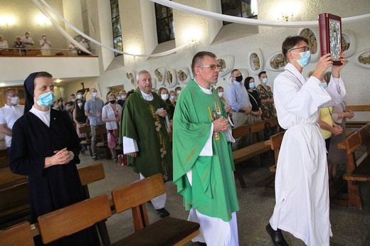 Pożegnanie sióstr szarytek w Bystrej Krakowskiej