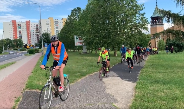 Rowerami z Głogowa do Częstochowy 