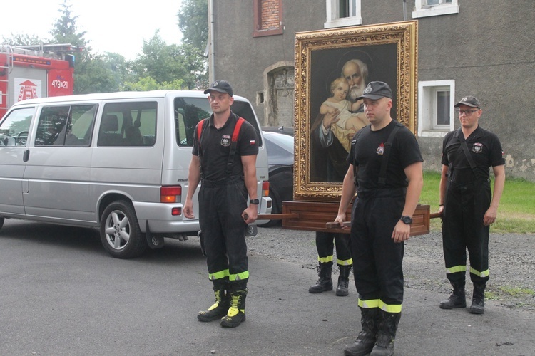 Leśna. Peregrynacja obrazu św. Józefa