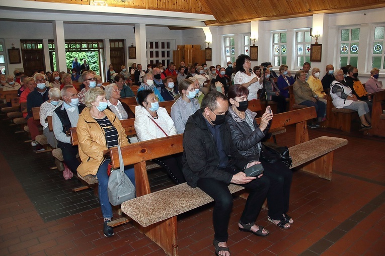 II Dźwirzyński Letni Festiwal Piosenki Religijnej