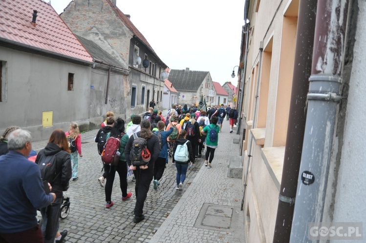 Otyń. Wyruszyła pielgrzymka rolników