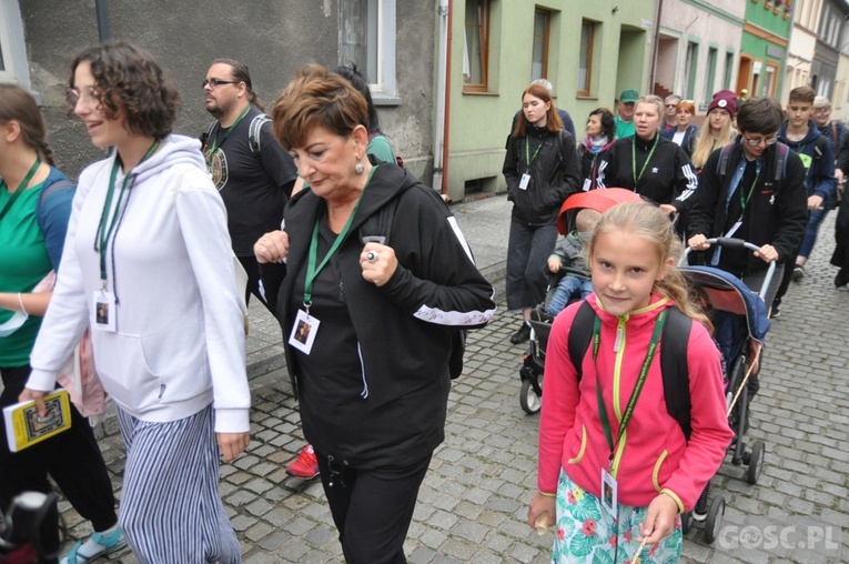 Otyń. Wyruszyła pielgrzymka rolników