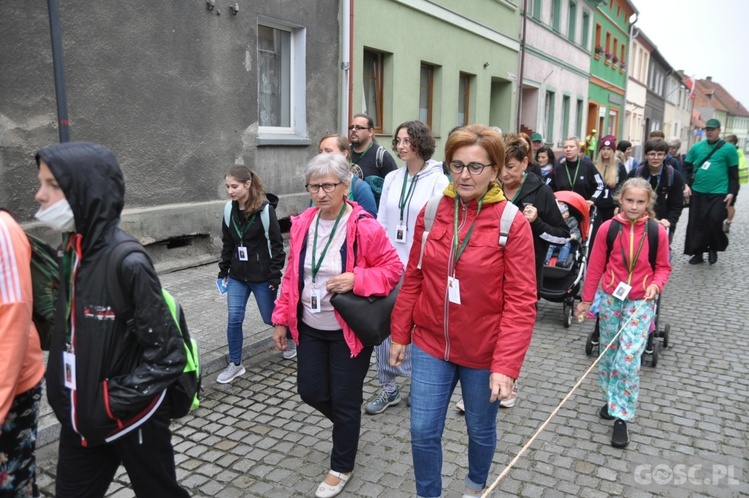 Otyń. Wyruszyła pielgrzymka rolników