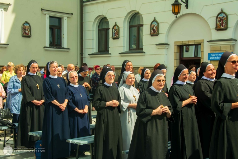 Tuchów. Przystąpię do ołtarza Bożego