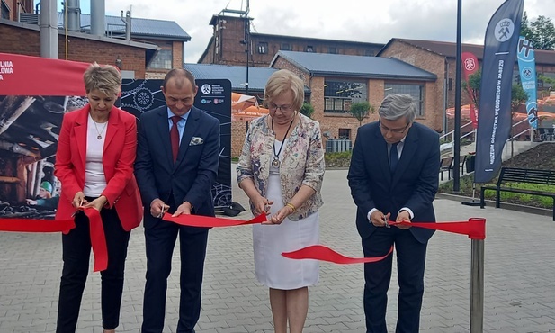 Zabrze. Otwarto Strefę Carnall, czyli naziemną część Sztolni Królowa Luiza [ZDJĘCIA]