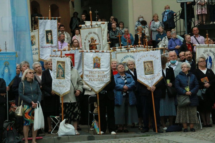 U Matki Bożej Płaczącej