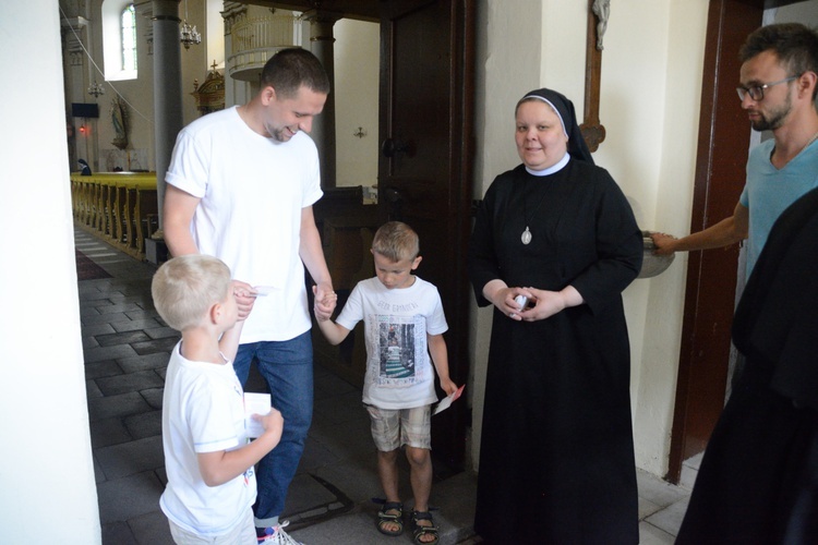 Siostry Maryi Niepokalanej w rodzinnej parafii ks. Jana Schneidera