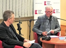 Ks. Antoni Młoczek podczas spotkania z czytelnikami.