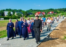 Tuchów. Abyście się stali ofiarą żywą, świętą, Bogu przyjemną