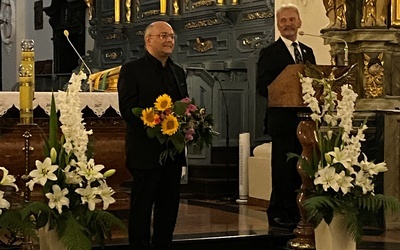 Koncert inauguracyjny zagrał Emmanuel Hocdé.