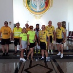  Rowerem do tronu Matki Bożej 