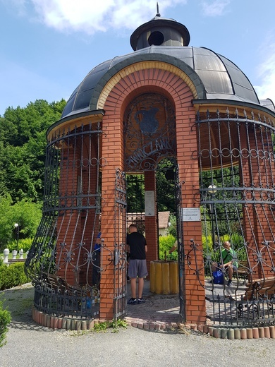 Przyszowa. Rodzinne pielgrzymowanie Beskidzką Drogą św. Jakuba