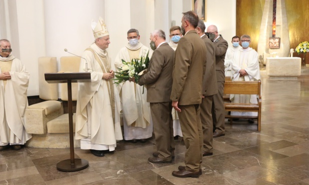 Bp Wodarczyk do leśników: Niech towarzyszy wam troska o stworzone przez Boga dobra natury