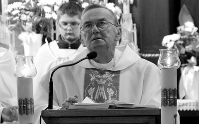 Ksiądz Władysław Szymański był proboszczem parafii w Kałuszynie od 1995 r.
