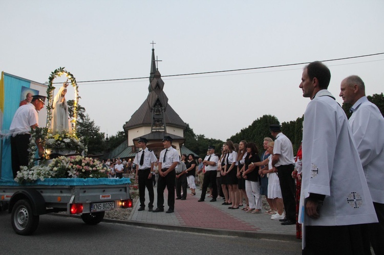 Strzyganiec. Pielgrzmka z Trzetrzewiny