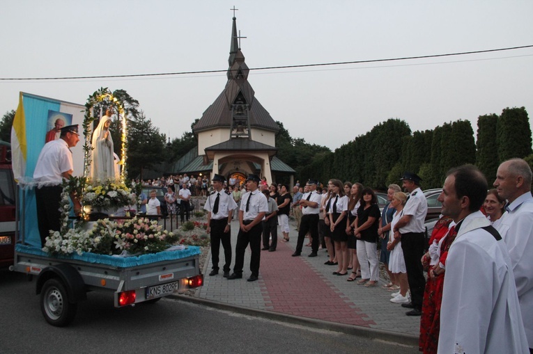 Strzyganiec. Pielgrzmka z Trzetrzewiny