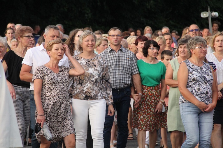 Strzyganiec. Pielgrzmka z Trzetrzewiny
