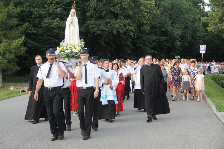 Strzyganiec. Pielgrzmka z Trzetrzewiny