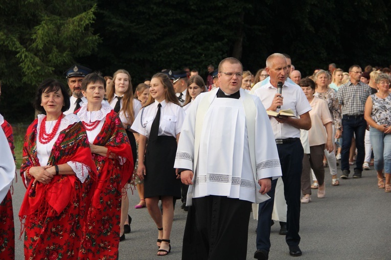 Strzyganiec. Pielgrzmka z Trzetrzewiny