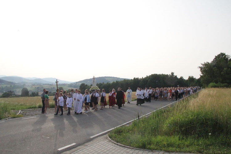 Strzyganiec. Pielgrzmka z Trzetrzewiny