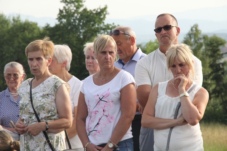 Strzyganiec. Pielgrzmka z Trzetrzewiny