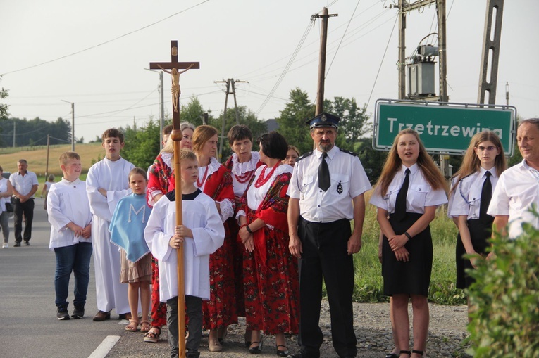 Strzyganiec. Pielgrzmka z Trzetrzewiny
