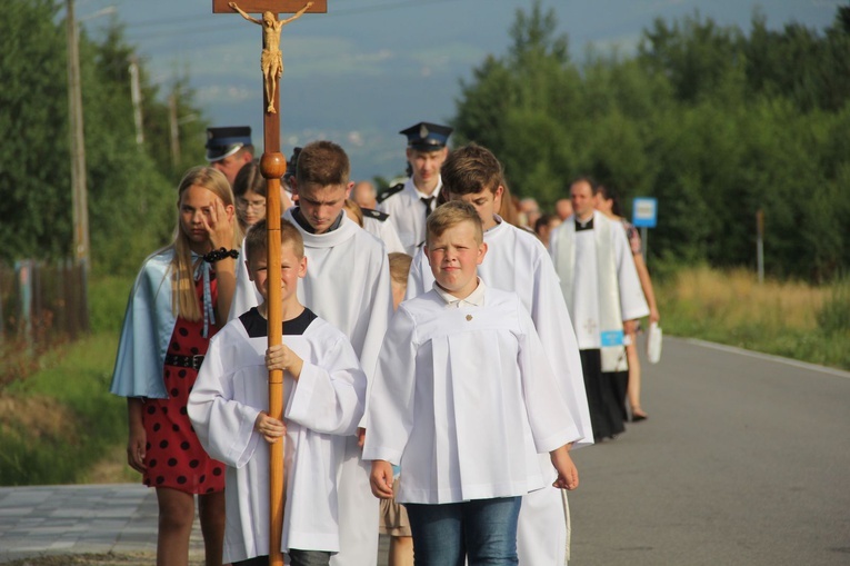 Strzyganiec. Pielgrzmka z Trzetrzewiny