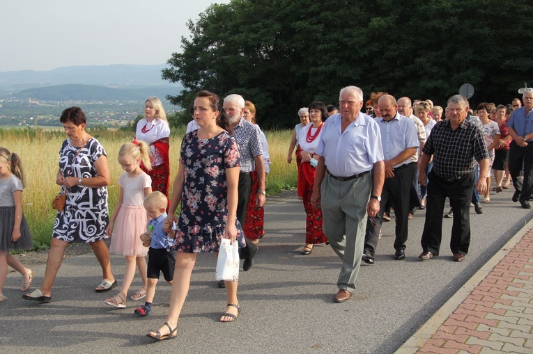 Strzyganiec. Pielgrzmka z Trzetrzewiny