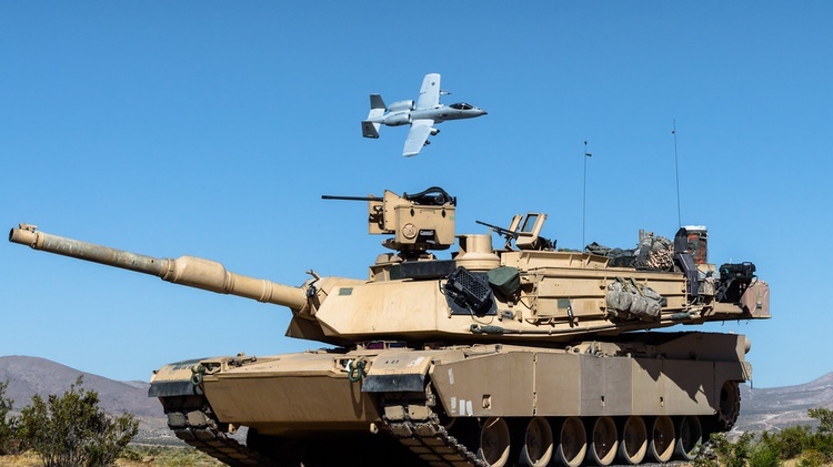 Abrams M1A2