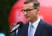 "Jeżeli będzie taka możliwość, to dopuścimy do szczepienia dzieci poniżej 12. roku życia"