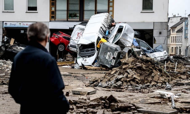 Niemcy: 1300 osób nadal uznawanych za zaginione po nawałnicach i powodziach na zachodzie kraju