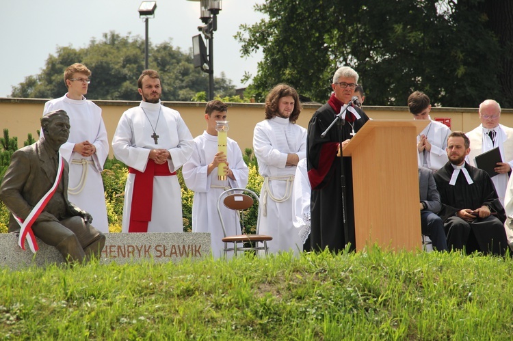 Henryk Sławik ma pomnik w Szerokiej