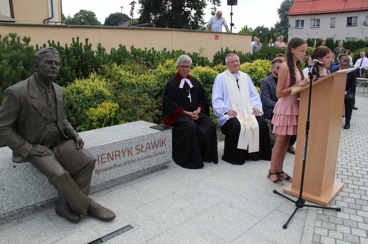 Henryk Sławik ma pomnik w Szerokiej