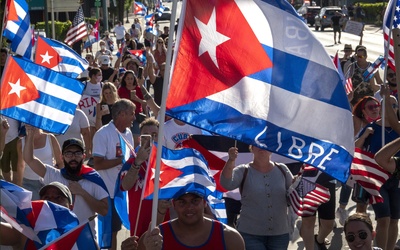 Ks. Pichon: Życie na Kubie stało się kalwarią, ludzie chcą zmian