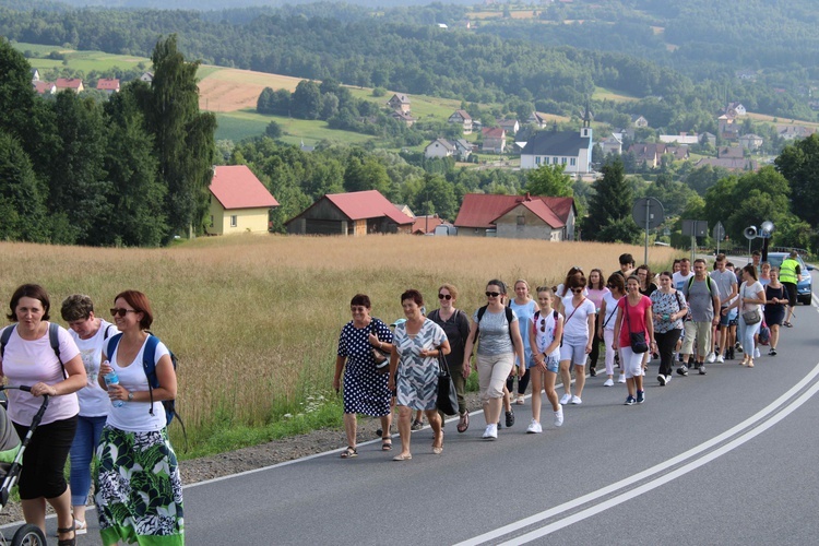 Pielgrzymka z Łąkty