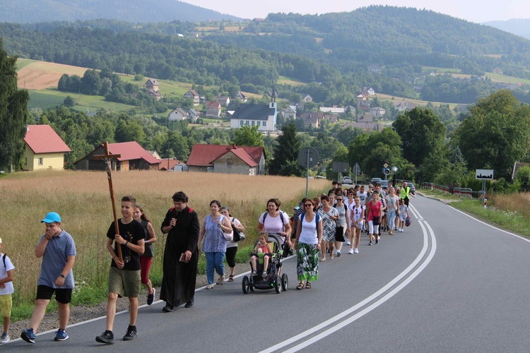 Pielgrzymka z Łąkty