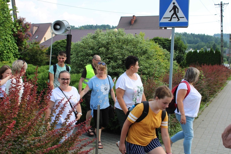 Pielgrzymka z Łąkty