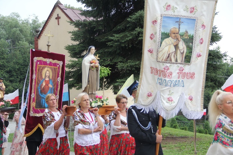 Korzenna. Złoty jubileusz konsekracji kościoła