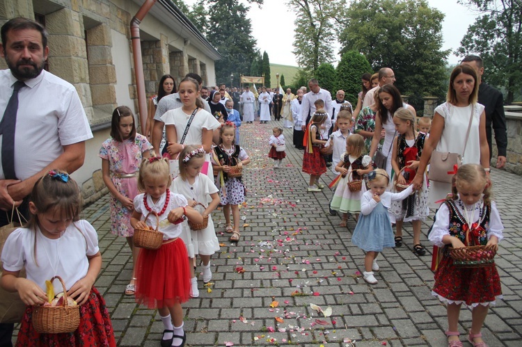 Korzenna. Złoty jubileusz konsekracji kościoła