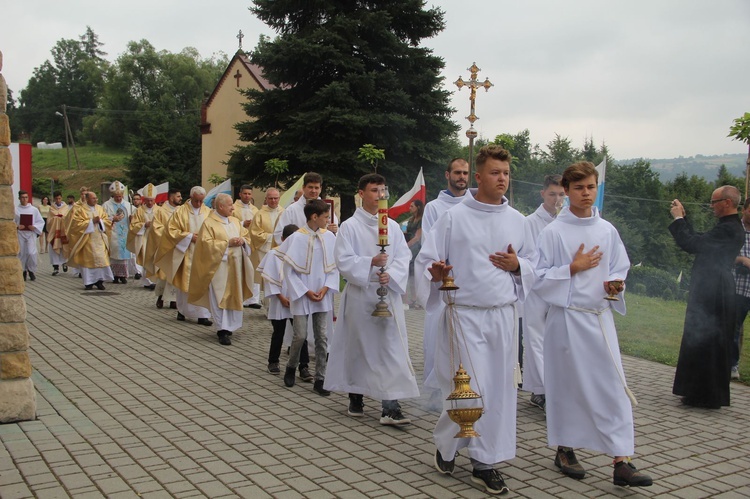 Korzenna. Złoty jubileusz konsekracji kościoła