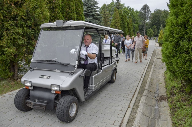 Pogrzeb dzieci utraconych w Nowym Sączu