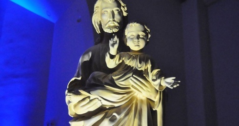 Oddali życie Opiekunowi Świętej Rodziny