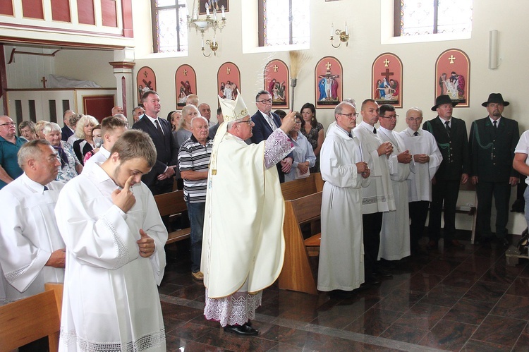 Konsekracja kościoła w Stawnie